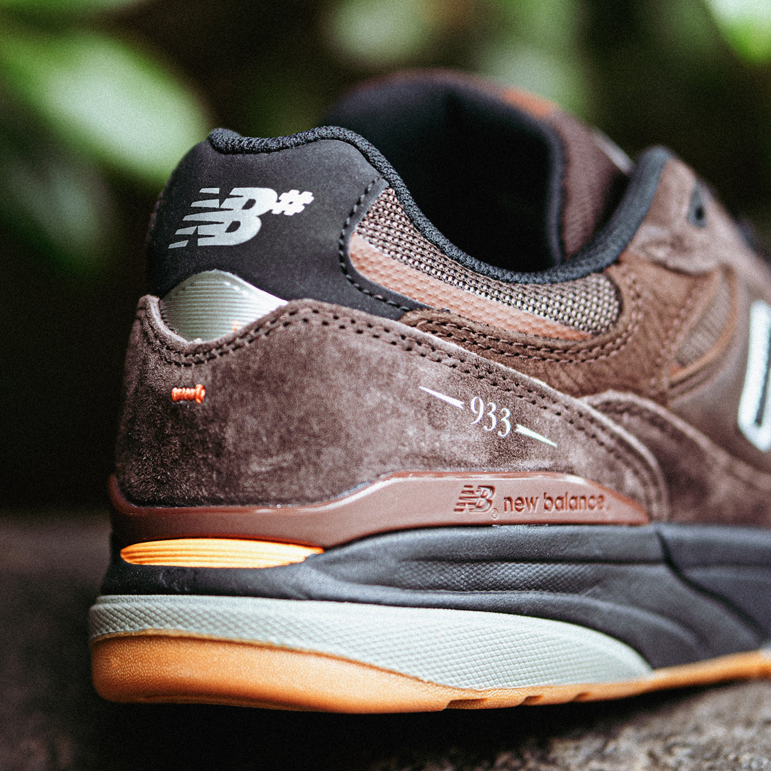 NEW BALANCE NUMERIC（ニューバランス ヌメリック）| NM933BAR ANDREW