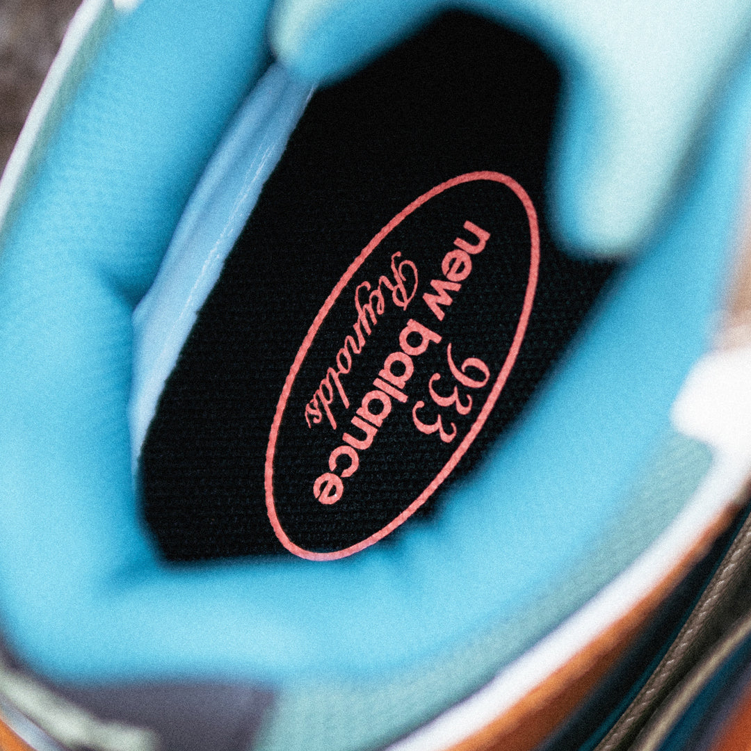 NM933ORI ANDREW REYNOLDS