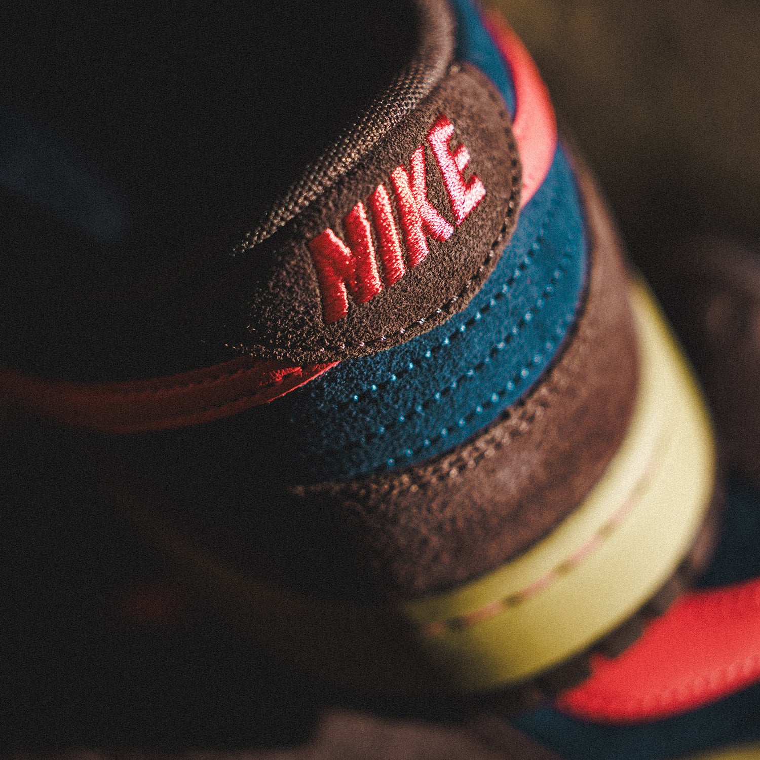 NIKE SB（ナイキ スケートボーディング）| NIKE SB DUNK LOW PRO / BAROQUE BROWN AND MIDNIGHT NAVY | スノーボード・スケートボードのTACTICS JAPAN