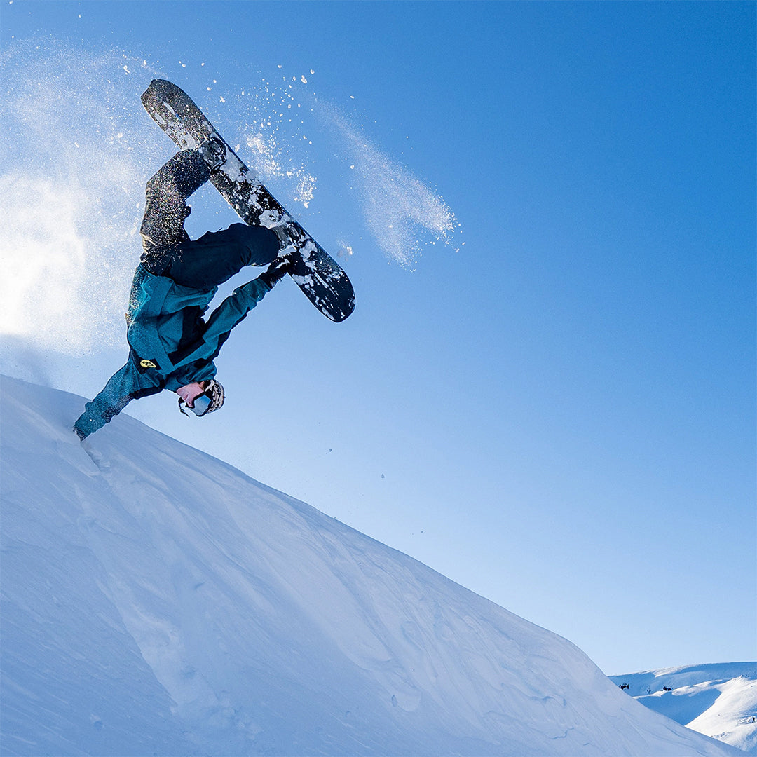 K2 SNOWBOARDING（ケーツー スケートボード）| PASSPORT SNOWBOARD 2026 | スノーボード・スケートボードのTACTICS JAPAN