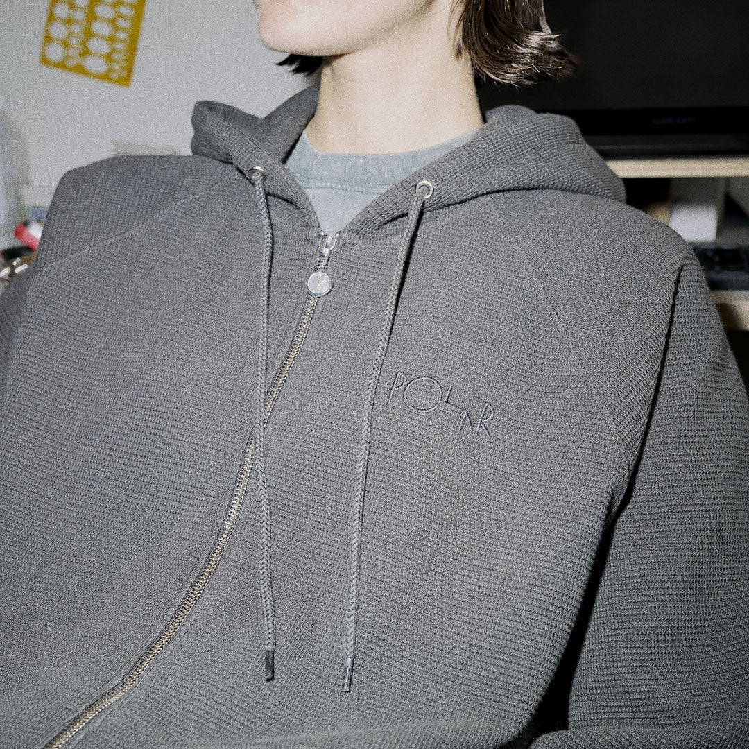 POLAR SKATE CO.（ポーラー スケート カンパニー）| WAFFLE ZIP HOODIE / DIRTY BLACK | スノーボード・スケートボードのTACTICS JAPAN
