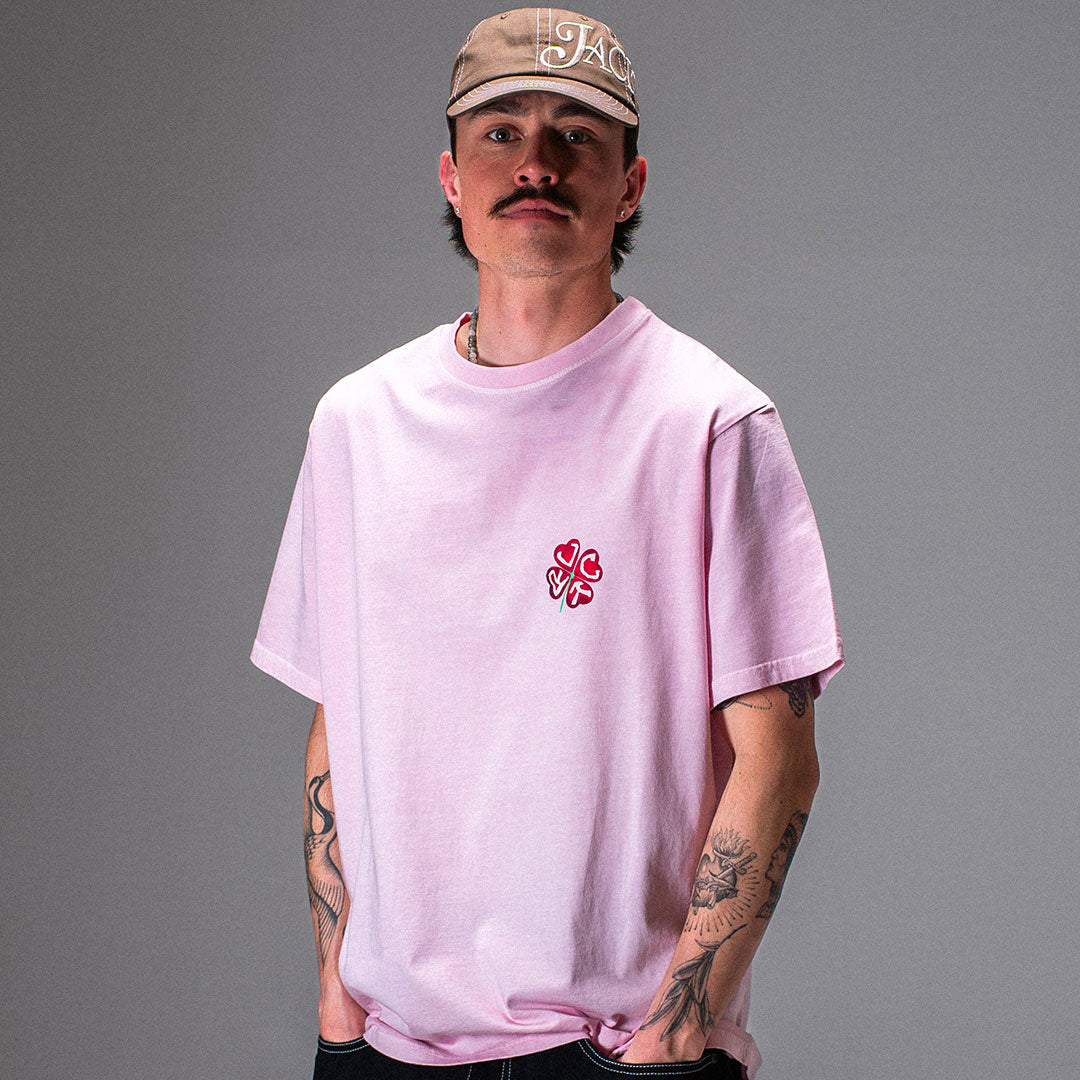JACKER（ジャッカー）| RED CLOVER T-SHIRT / PINK | スノーボード・スケートボードのTACTICS JAPAN