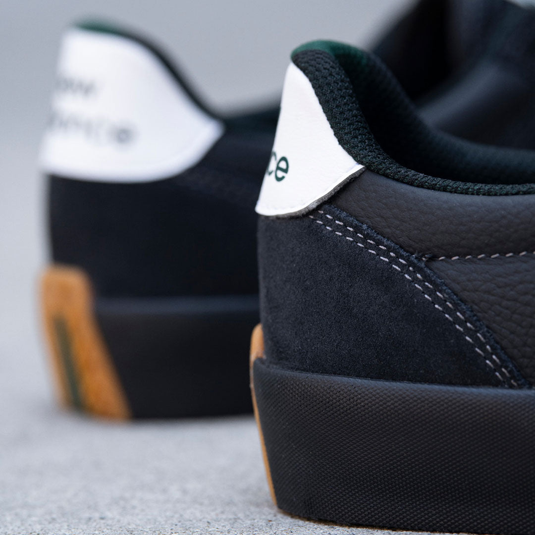NEW BALANCE NUMERIC（ニューバランス ヌメリック）| UN340YRW | スノーボード・スケートボードのTACTICS JAPAN