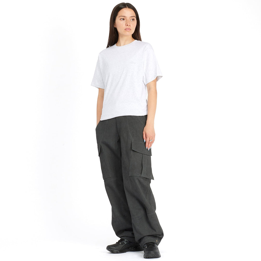 DIME MTL (ダイム モントリオール) | CURSIVE SMALL LOGO T-SHIRT / ASH | スノーボード・スケートボードのTACTICS JAPAN
