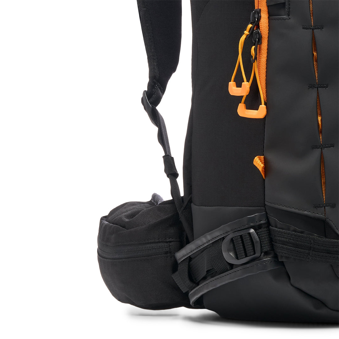 STASH 25 BACKPACK / BLACK