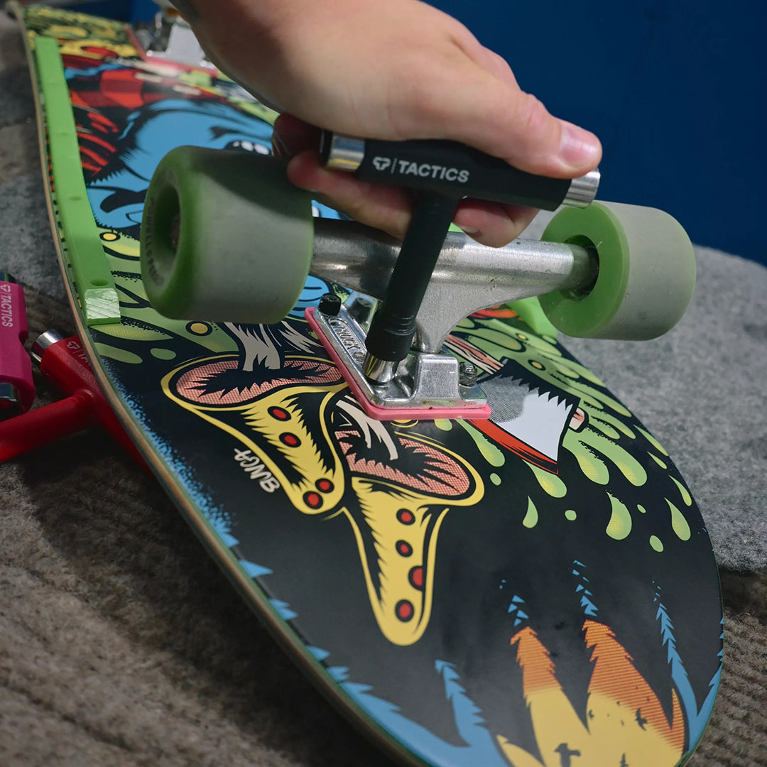 TACTICS（タクティクス）| T SKATE TOOL / PINK | スノーボード・スケートボードのTACTICS JAPAN