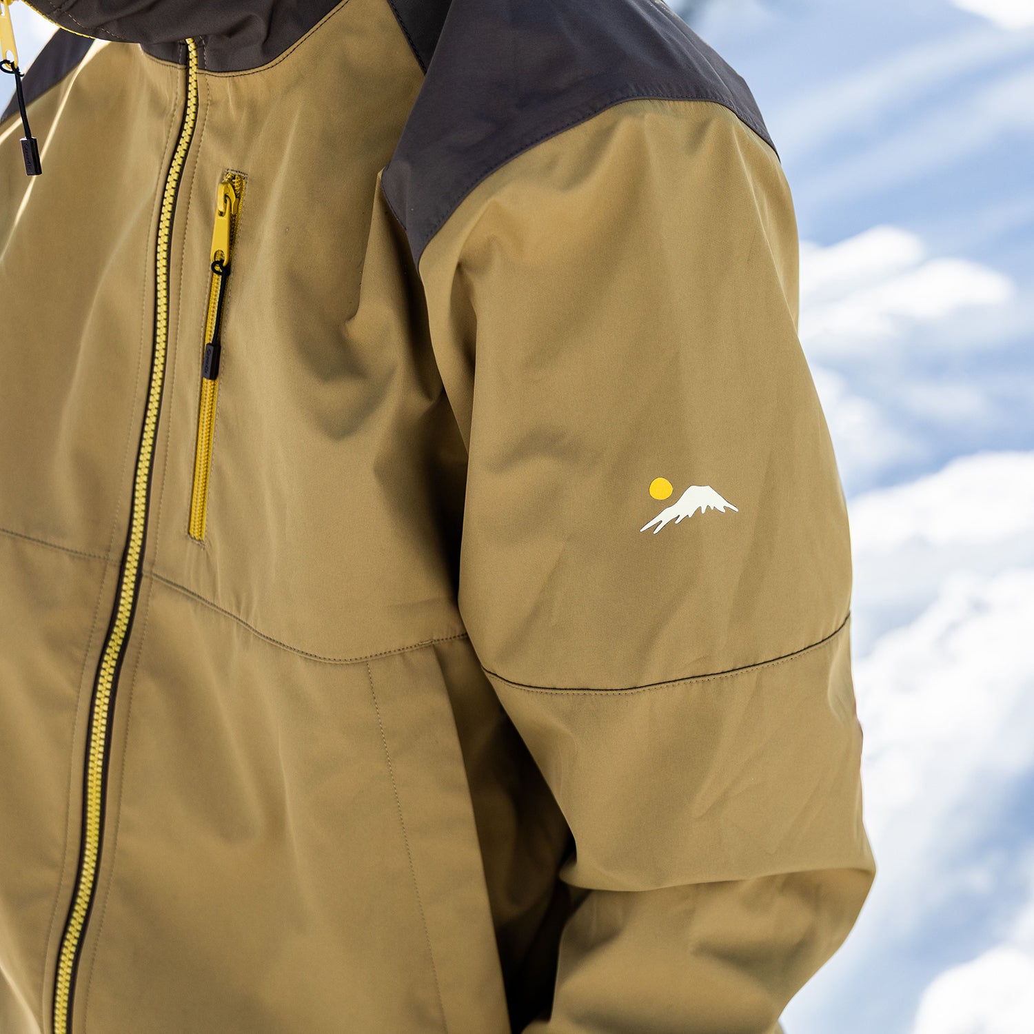 CASCADIA 3L RAINBREAKER JACKET / BLACK