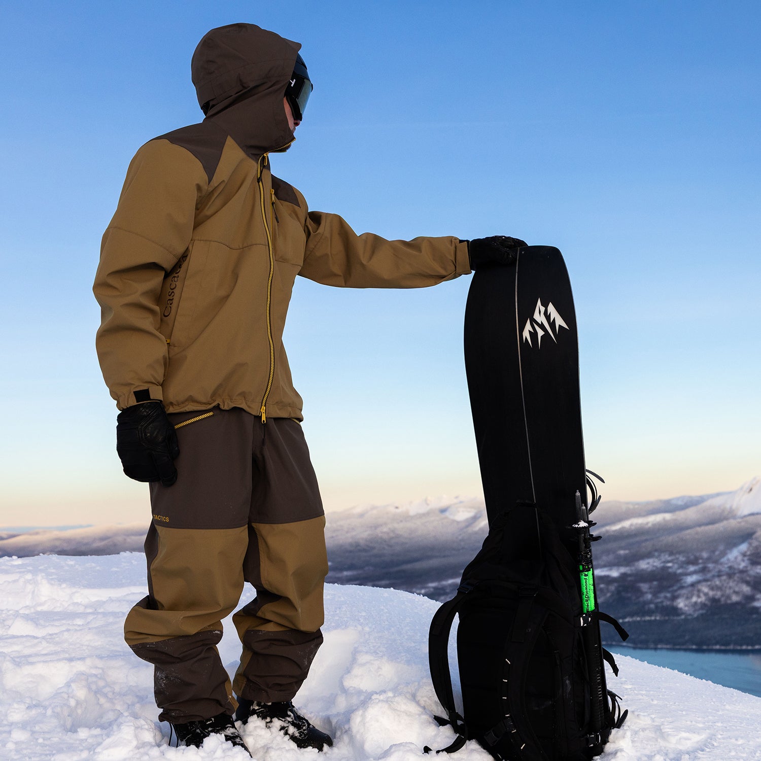 CASCADIA 3L WAVE PANTS / DARK EARTH