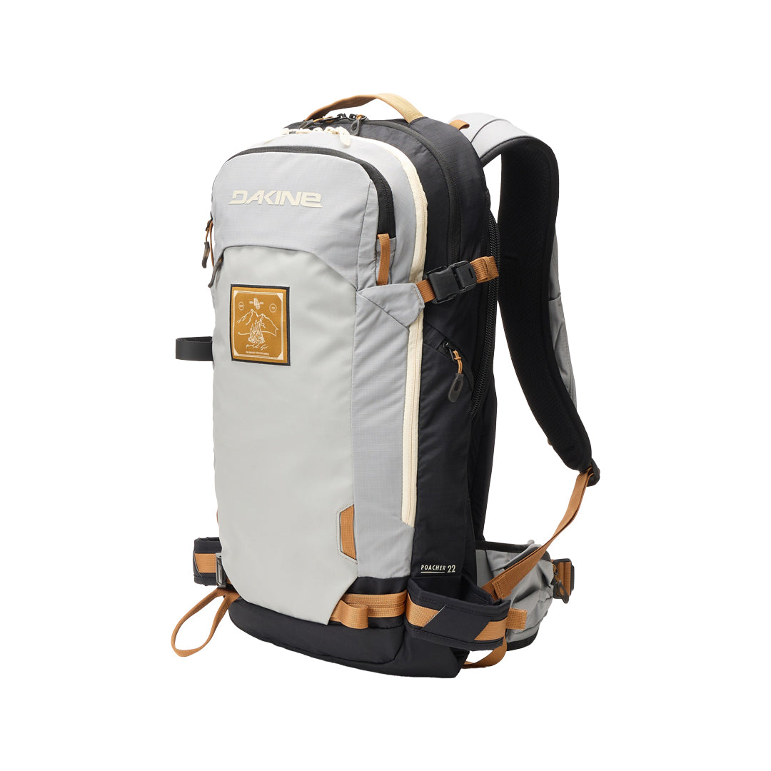 DAKINE（ダカイン）| TEAM POACHER BACKPACK 22L 2026 / RED GERARD