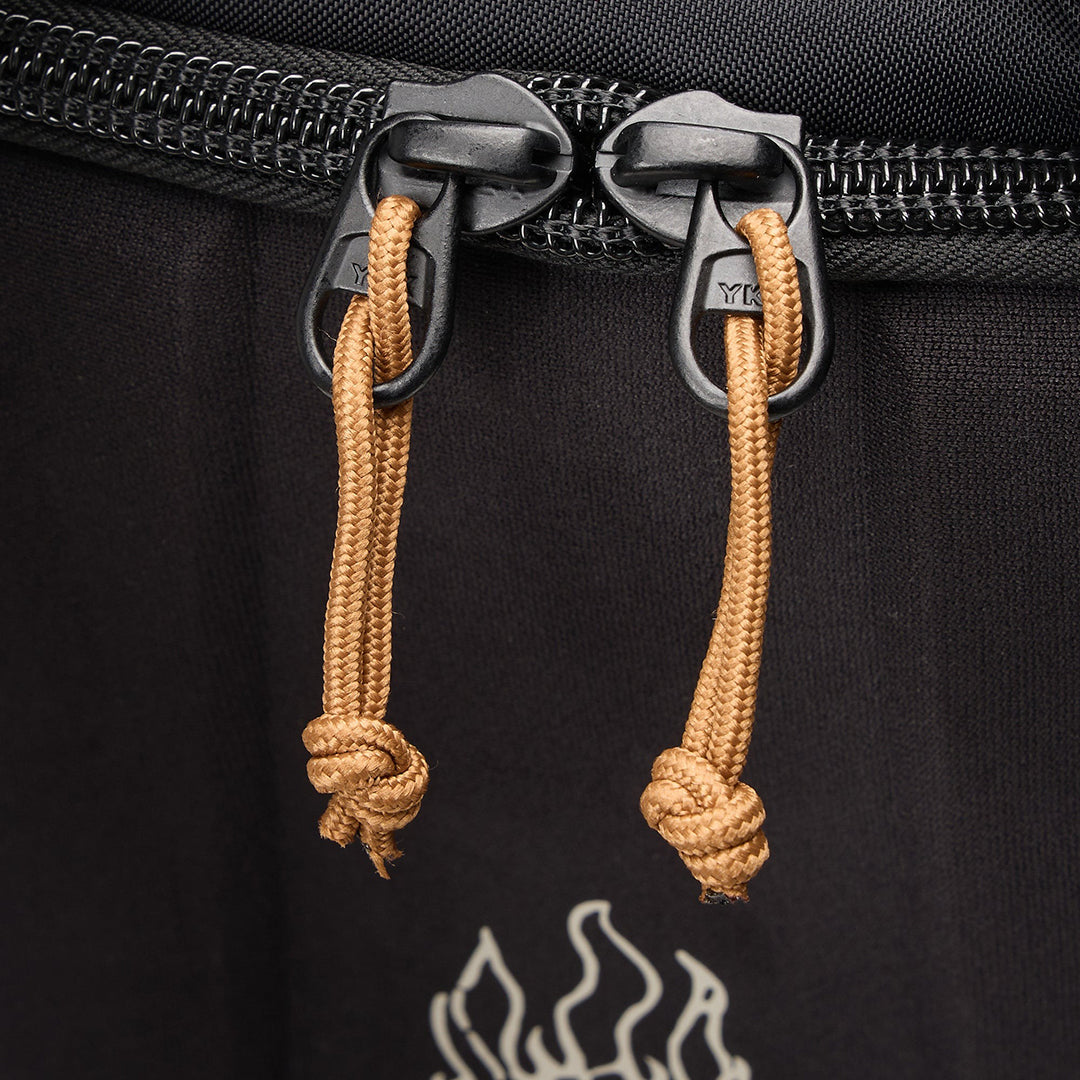 DAKINE（ダカイン）| TEAM POACHER BACKPACK 22L 2026 / RED GERARD