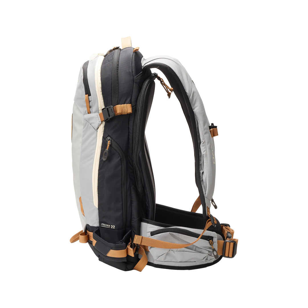 DAKINE（ダカイン）| TEAM POACHER BACKPACK 22L 2026 / RED GERARD