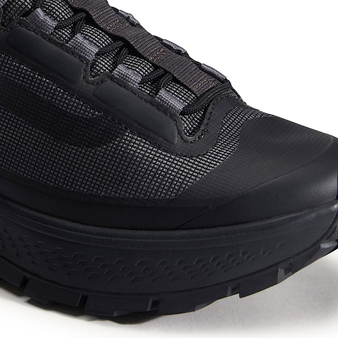 VANS（ヴァンズ）| TRAIL 36 SHOE / BLACK | スノーボード・スケートボードのTACTICS JAPAN