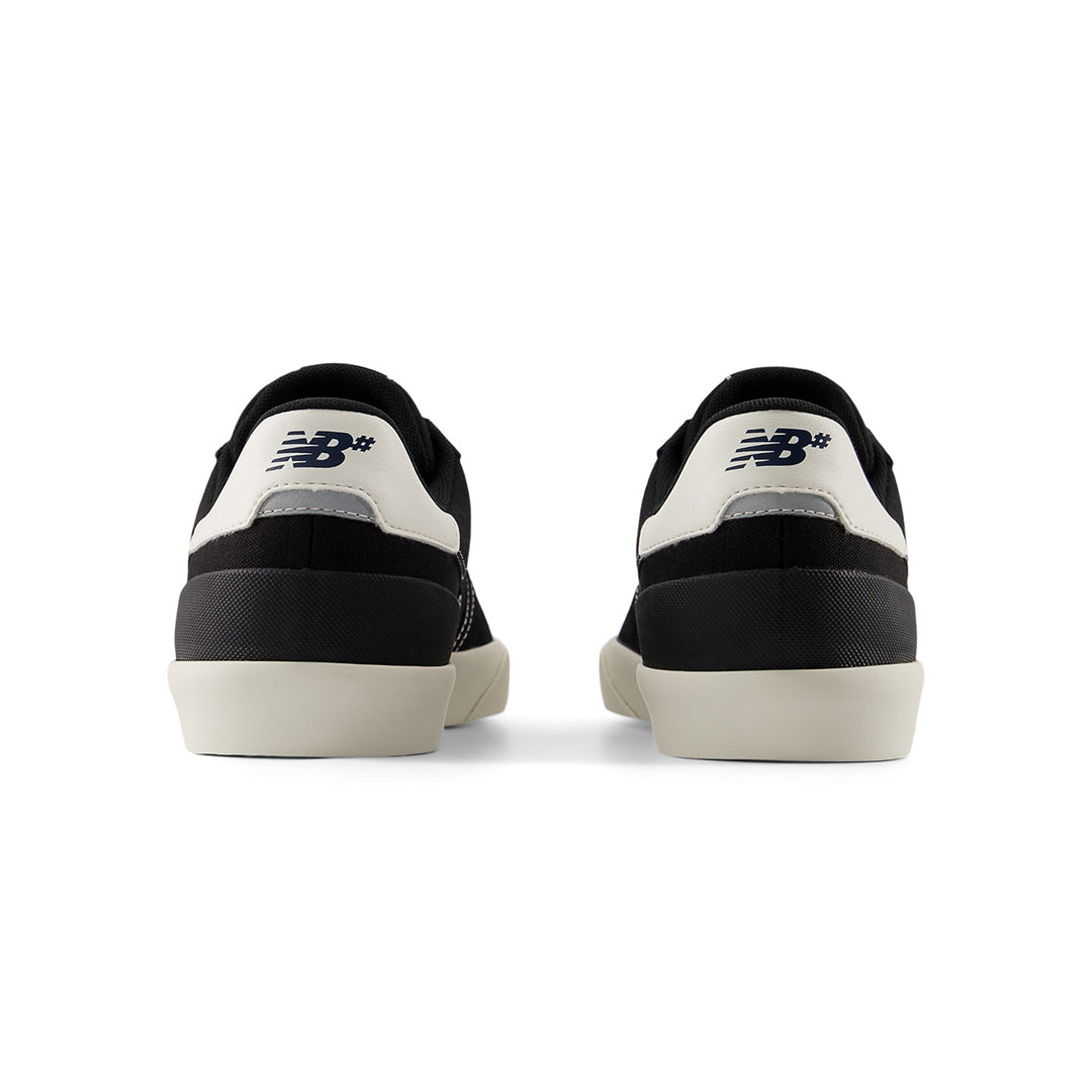 NEW BALANCE NUMERIC（ニューバランス ヌメリック）| UN272BRL / BLACK