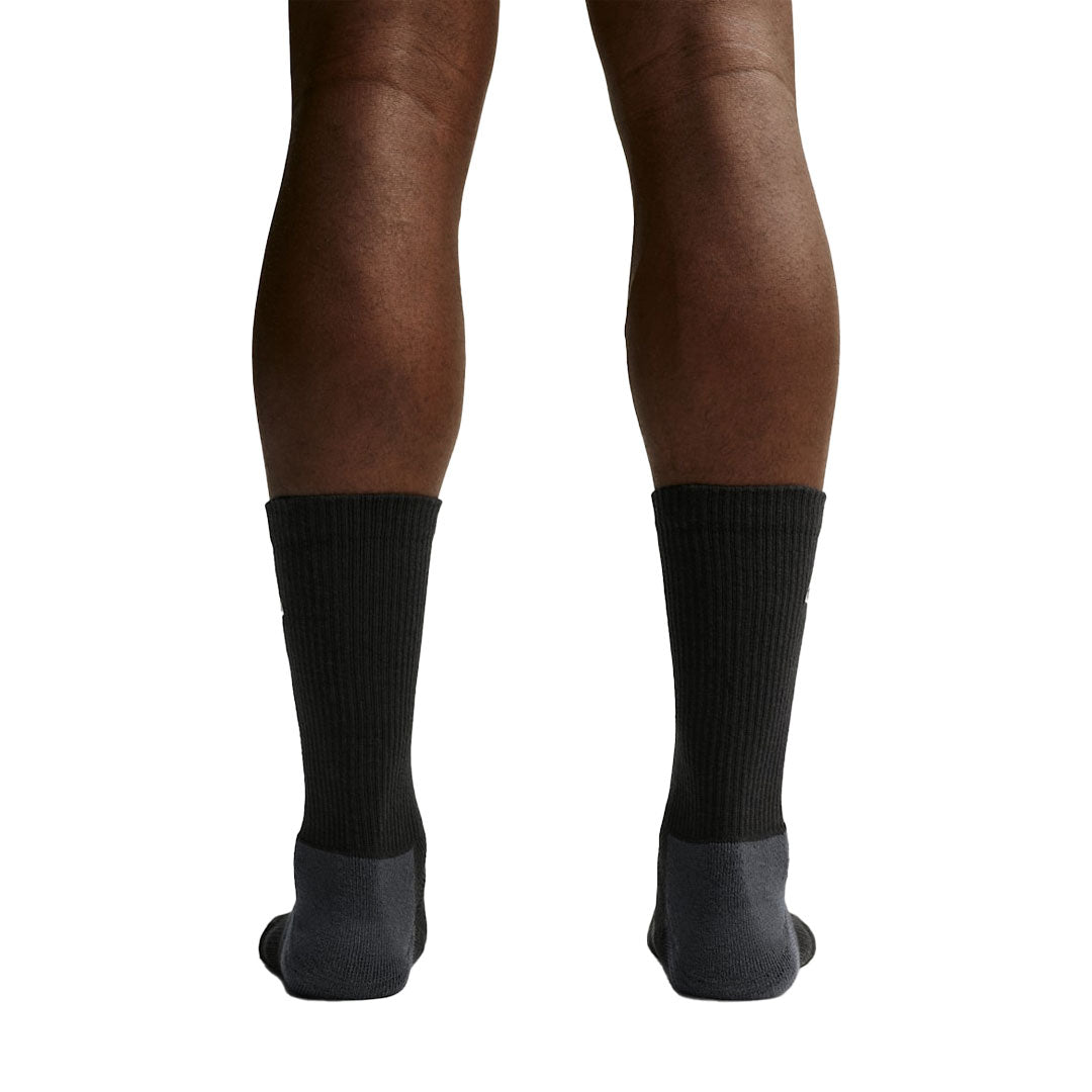 NIKE ACG（ナイキ エーシージー）| EVERYDAY ELEVATED CREW SOCKS / BLACK/DARK SMOKE GREY | スノーボード・スケートボードのTACTICS JAPAN