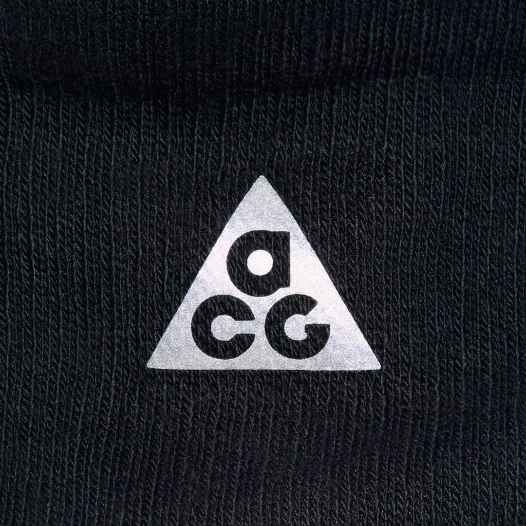 NIKE ACG（ナイキ エーシージー）| EVERYDAY ELEVATED CREW SOCKS / BLACK/DARK SMOKE GREY | スノーボード・スケートボードのTACTICS JAPAN