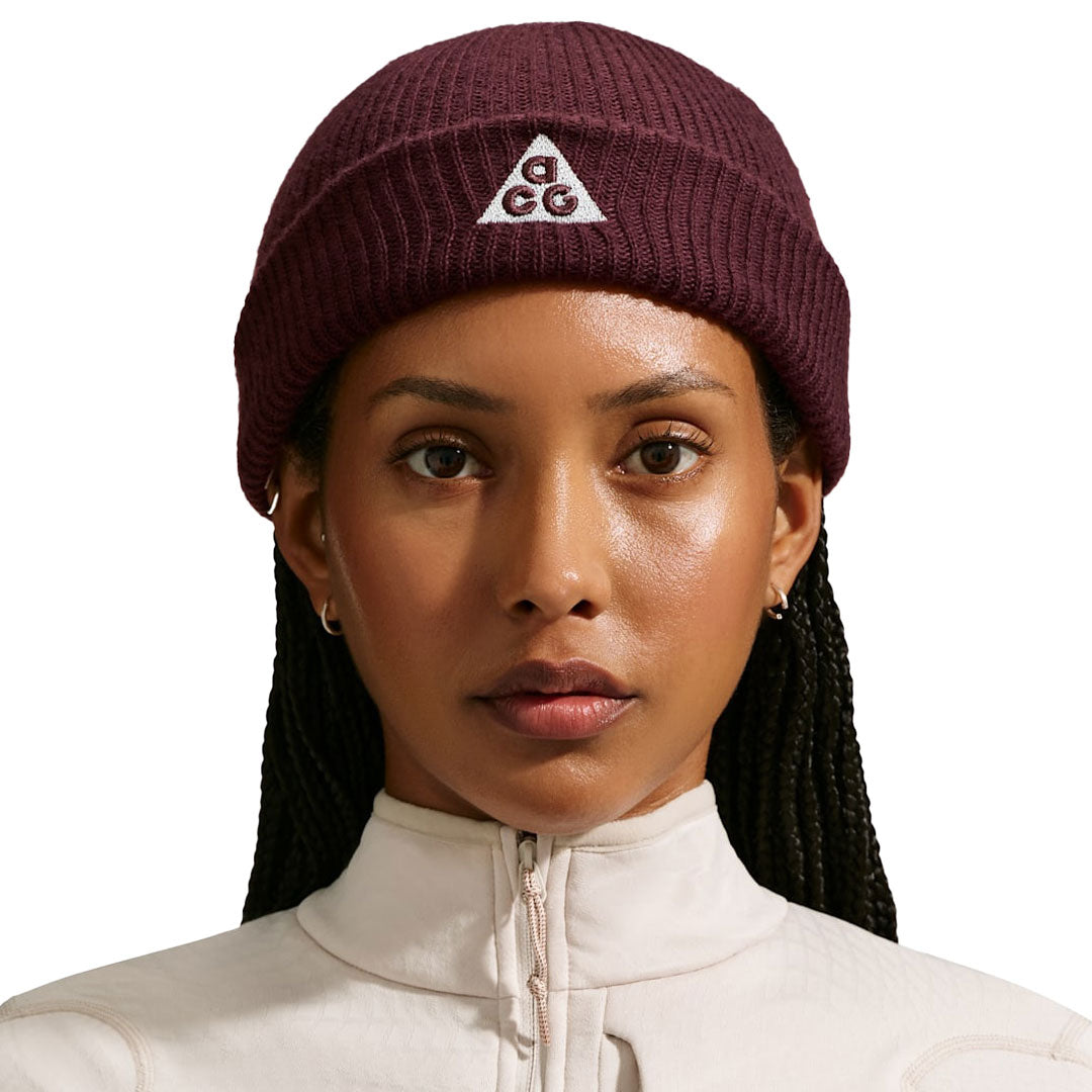 NIKE ACG（ナイキ エーシージー）| ACG TERRA BEANIE / MYSTIC DATES | スノーボード・スケートボードのTACTICS JAPAN