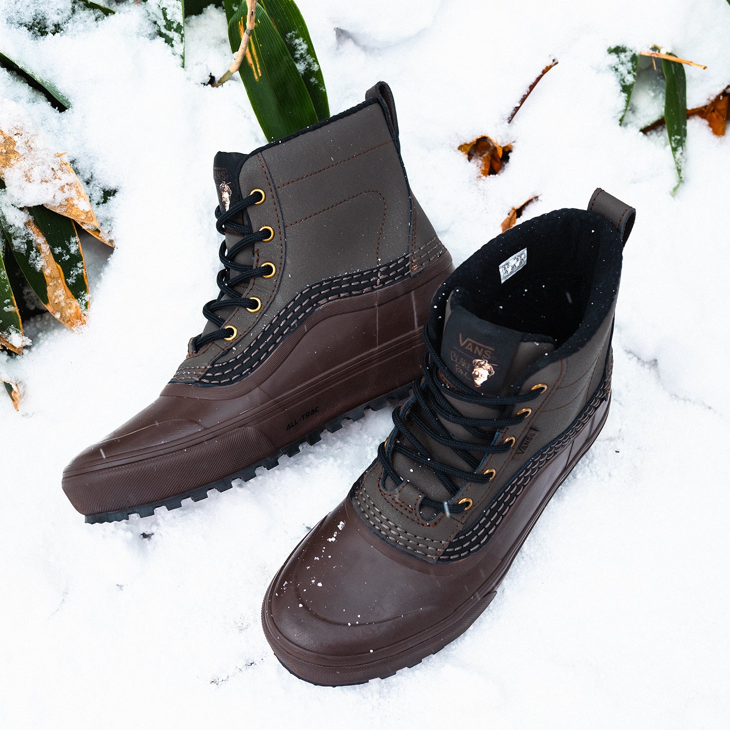 MTE STANDARD MID WATERPROOF / BLAKE PAUL DEMITASSE/BLACK