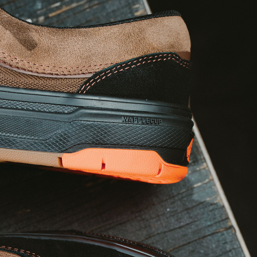 VANS（ヴァンズ）| SKATE ERA WAFFLECUP / BLACK/BROWN | スノーボード・スケートボードのTACTICS JAPAN