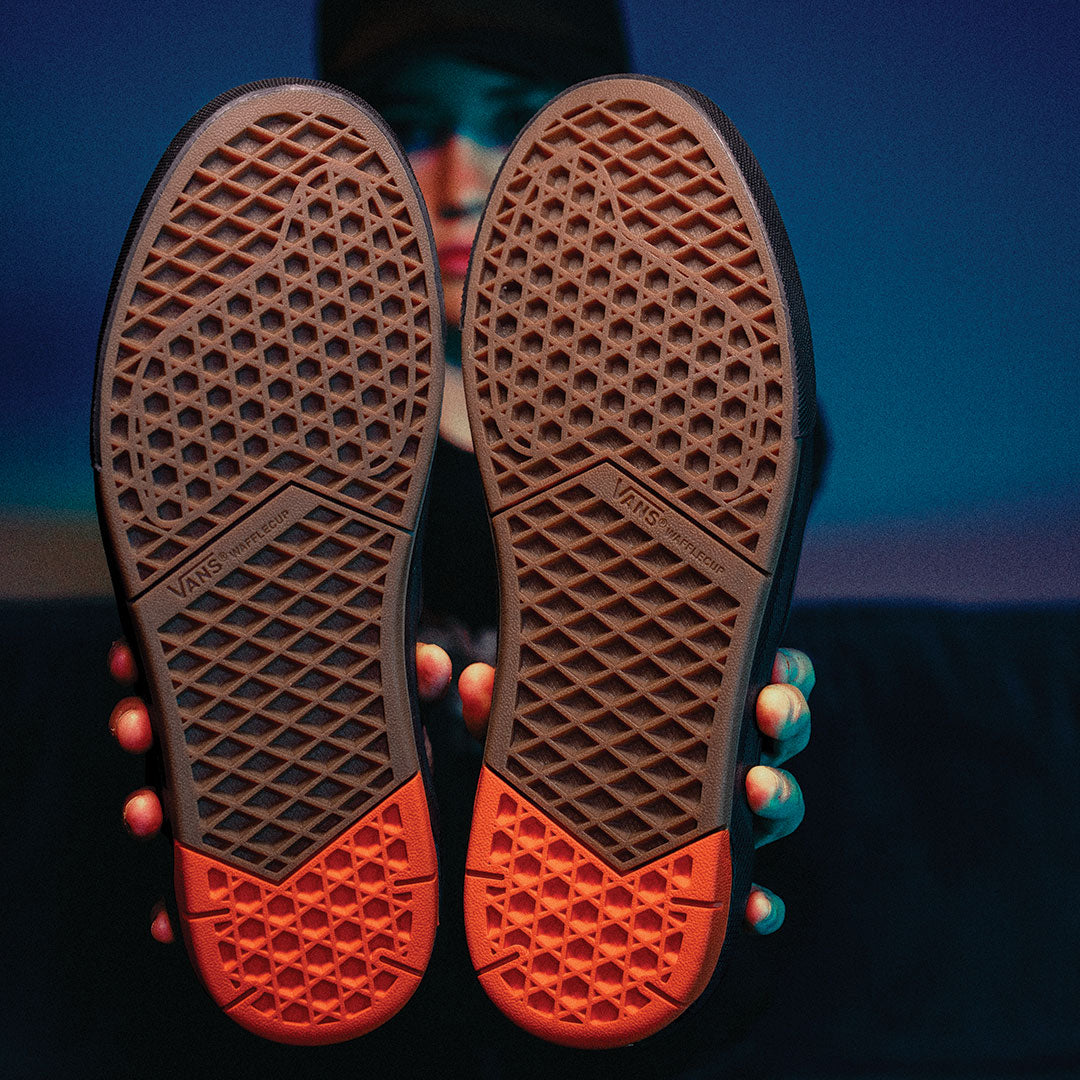 VANS（ヴァンズ）| SKATE ERA WAFFLECUP / BLACK/BROWN | スノーボード・スケートボードのTACTICS JAPAN