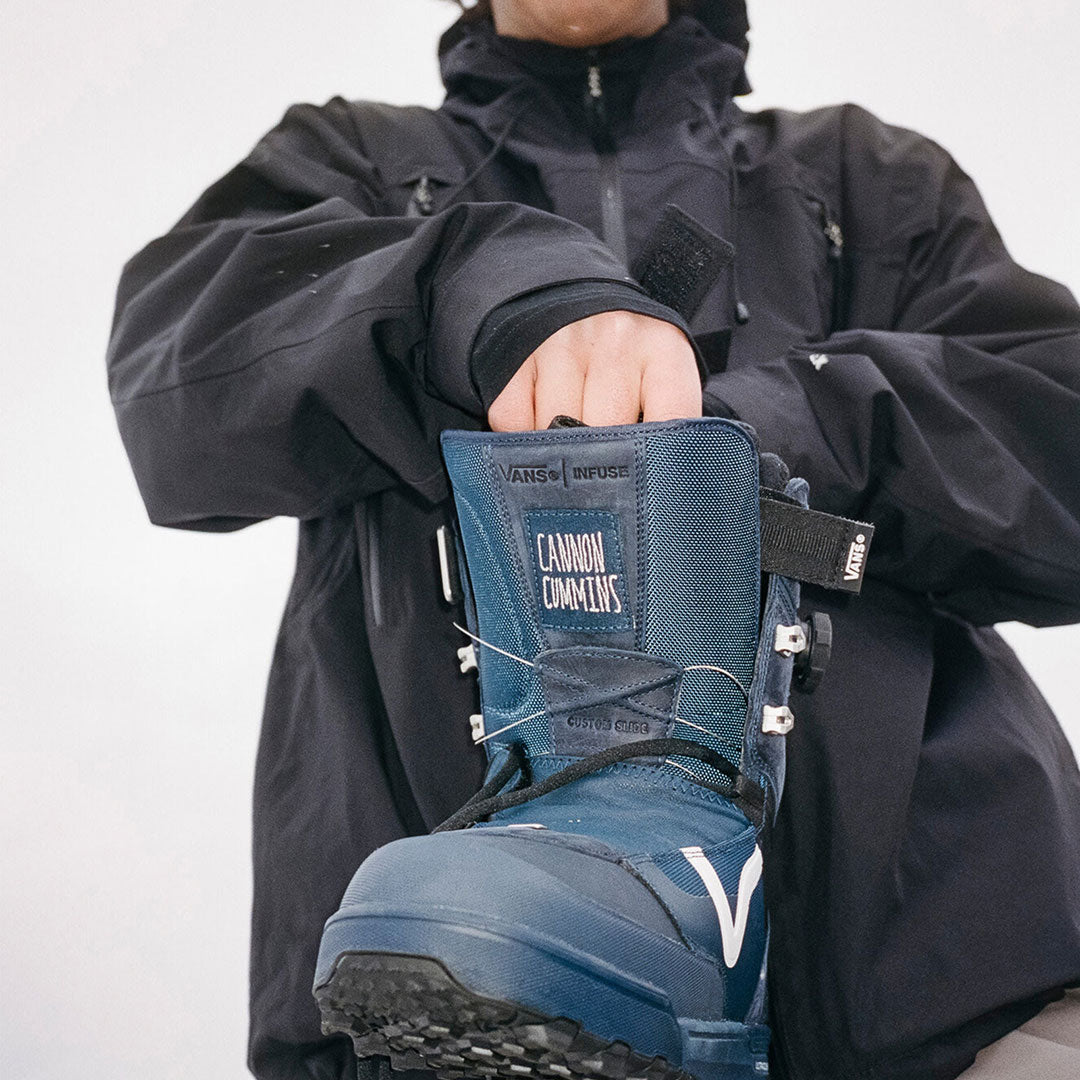 VANS SNOW（ヴァンズ スノー）| INFUSE SNOWBOARD BOOT 2027 / NAVY/BLACK | スノーボード・スケートボードのTACTICS JAPAN