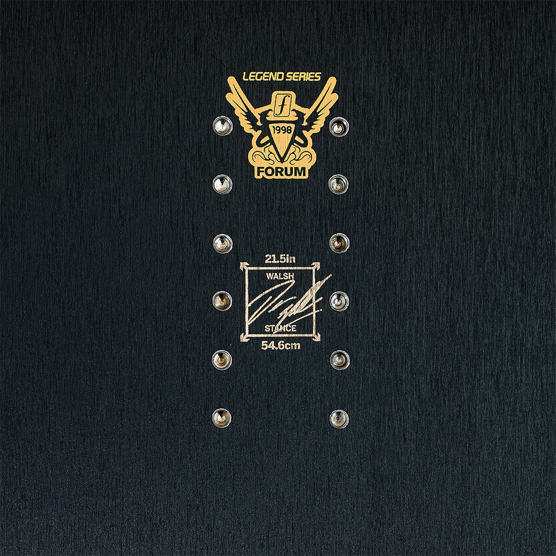 FORUM SNOWBOARDS（フォーラム スノーボード） | FORUM DEVUN WALSH LEGEND SERIES 157 SNOWBOARD 2027 | スノーボード・スケートボードのTACTICS JAPAN