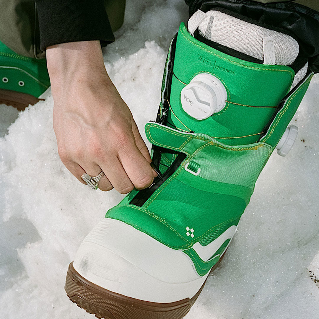 VANS SNOW（ヴァンズ スノー）| WOMENS PROGRESS SNOWBOARD BOOT 2027 / MIA BROOKES GREEN/YELLOW | スノーボード・スケートボードのTACTICS JAPAN