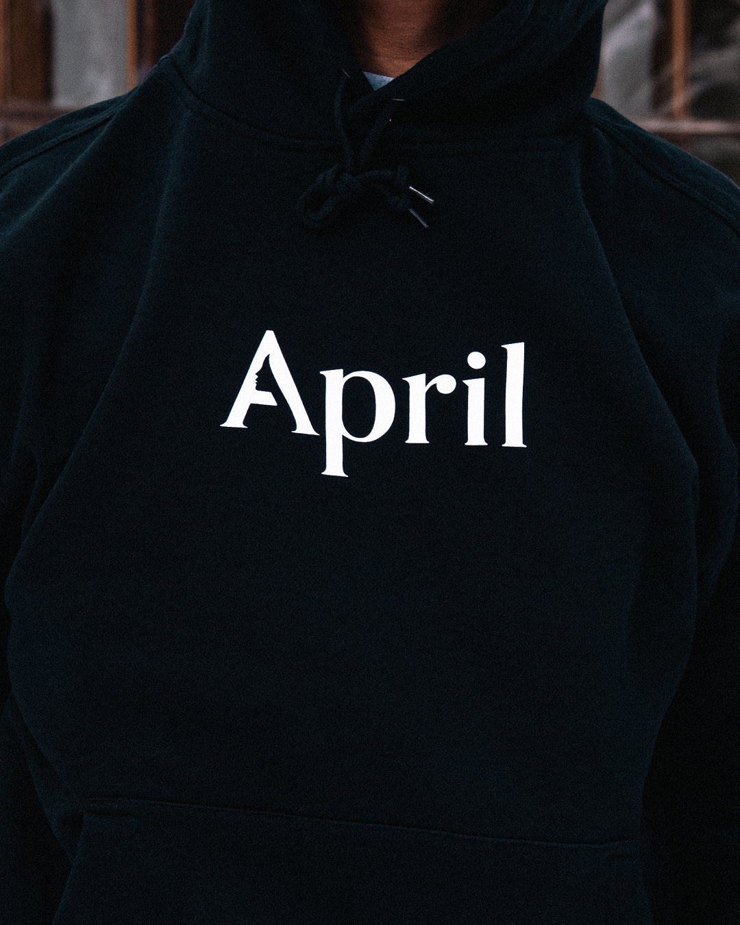 OG LOGO HOOD / BLACK