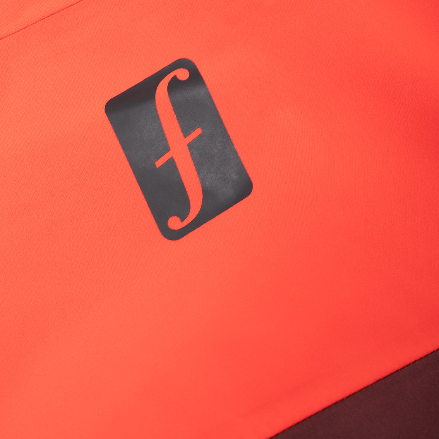 FORUM SNOWBOARDS（フォーラム スノーボード）| FORUM 3-LAYER BACKCOUNTRY JACKET / GOJI DRIES BLOOD | スノーボード・スケートボードのTACTICS JAPAN
