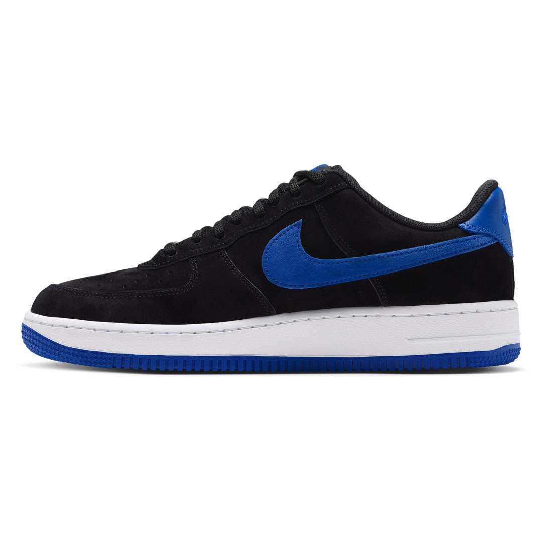 NIKE SB（ナイキ スケートボーディング）| NIKE SB QS AIR FORCE 1 LOW "BLACK AND GAME ROYAL" | スノーボード・スケートボードのTACTICS JAPAN