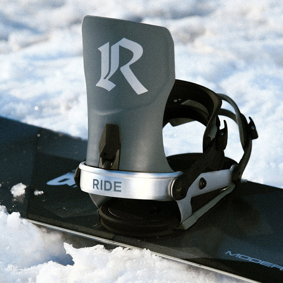 DRONE SNOWBOARD BINDINGS 2027 / WHITE