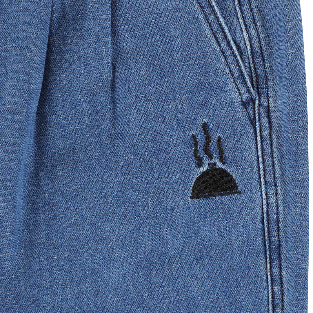 TACTICS（タクティクス）| BUFFET PLEATED DENIM SHORTS / WASHED BLUE DENIM | スノーボード・スケートボードのTACTICS JAPAN
