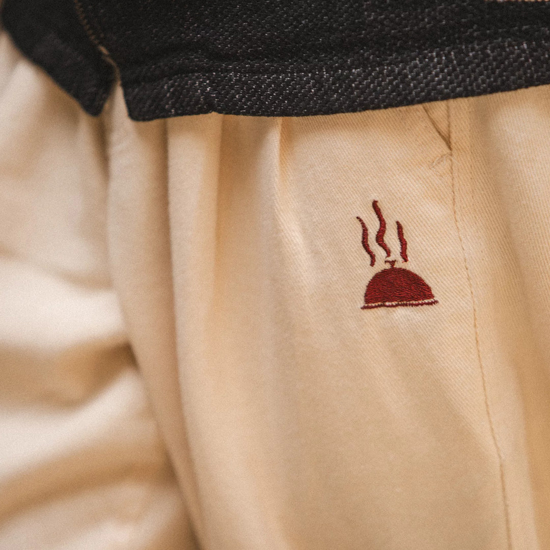 TACTICS（タクティクス）| BUFFET PLEATED PANTS / NATURAL | スノーボード・スケートボードのTACTICS JAPAN