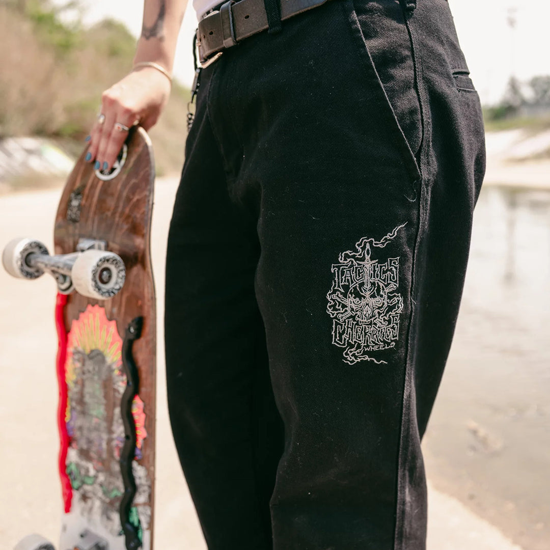 TACTICS（タクティクス）| CHERRIES X TACTICS CHINO PANTS / BLACK | スノーボード・スケートボードのTACTICS JAPAN