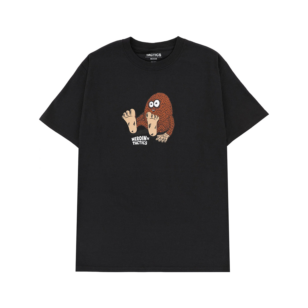 HEROIN SKATEBOARDS（ヘロイン スケートボード）| HEROIN X TACTICS EGGFOOT SS T-SHIRT / BLACK | スノーボード・スケートボードのTACTICS JAPAN