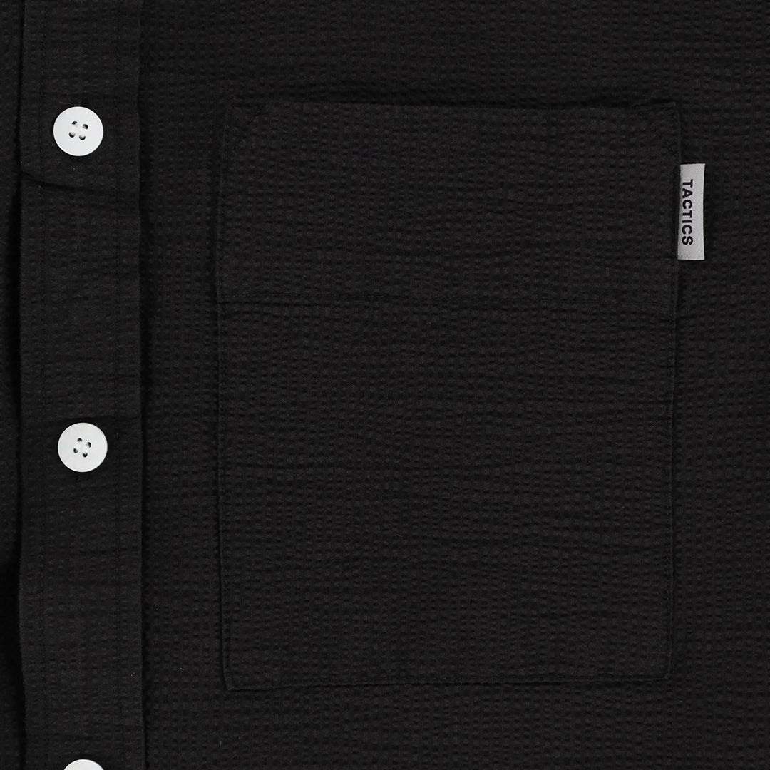 TACTICS（タクティクス）| TRADEMARK S/S SHIRT / BLACK SEERSUCKER | スノーボード・スケートボードのTACTICS JAPAN
