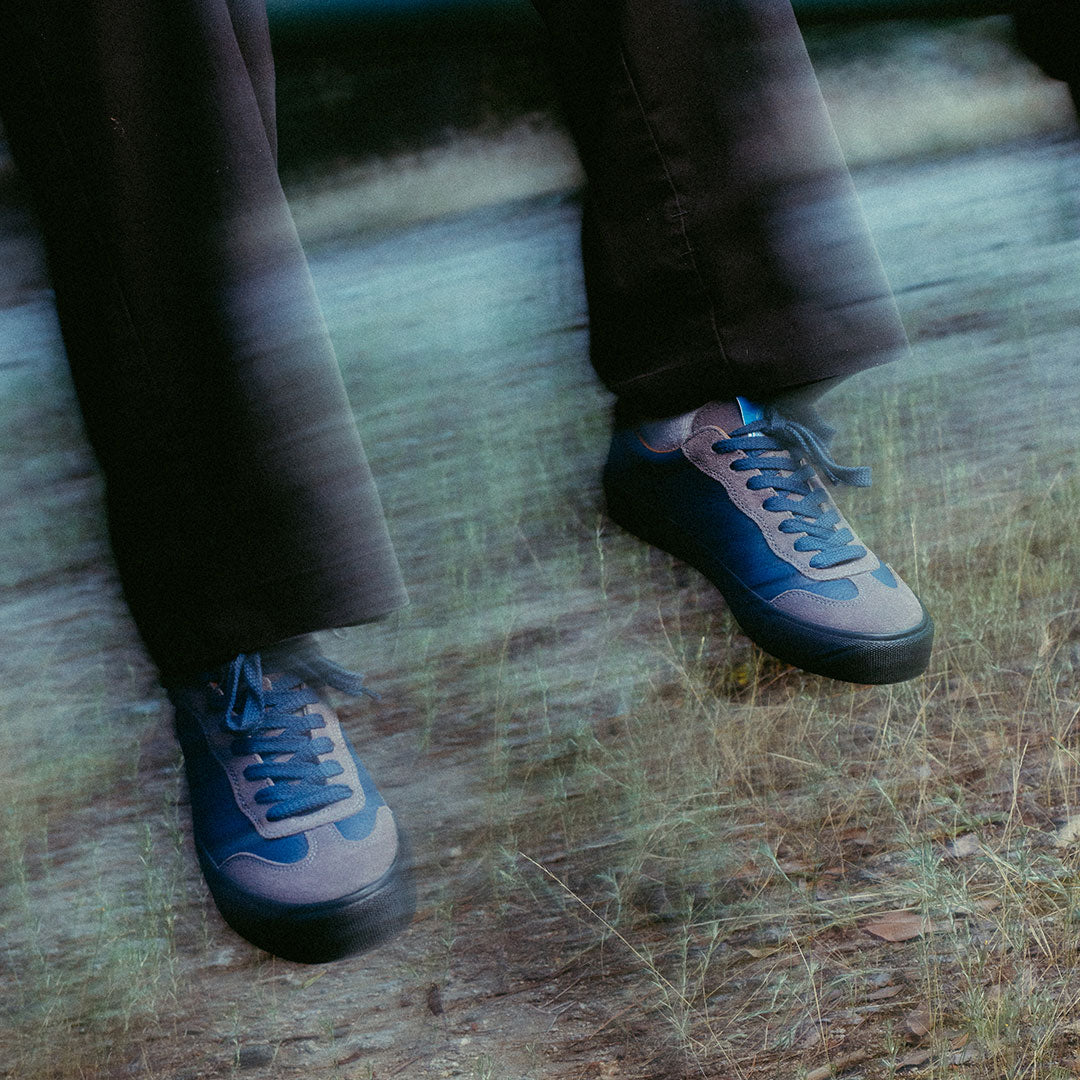 LAST RESORT AB（ラスト リゾート AB）| VM004-MILIC / BLUE INDIGO/BLACK | スノーボード・スケートボードのTACTICS JAPAN