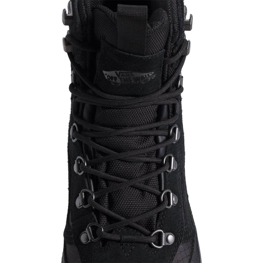 VANS（ヴァンズ）| SNOW KICKER GORE-TEX BOOT / BLACKOUT | スノーボード・スケートボードのTACTICS JAPAN